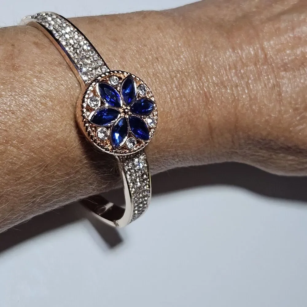 Rose Gold Snap Bracelet Blue And Clear Rhinestone Flower Approx 7